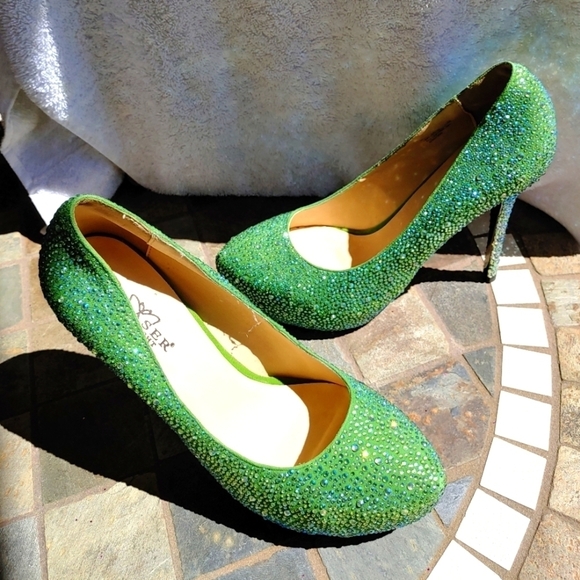 NEW PLEASERS DAY & NIGHT GREEN CRYSTAL RHINESTONE HIDDEN PLATFORM HEELS SIZE 8 - Picture 5 of 6